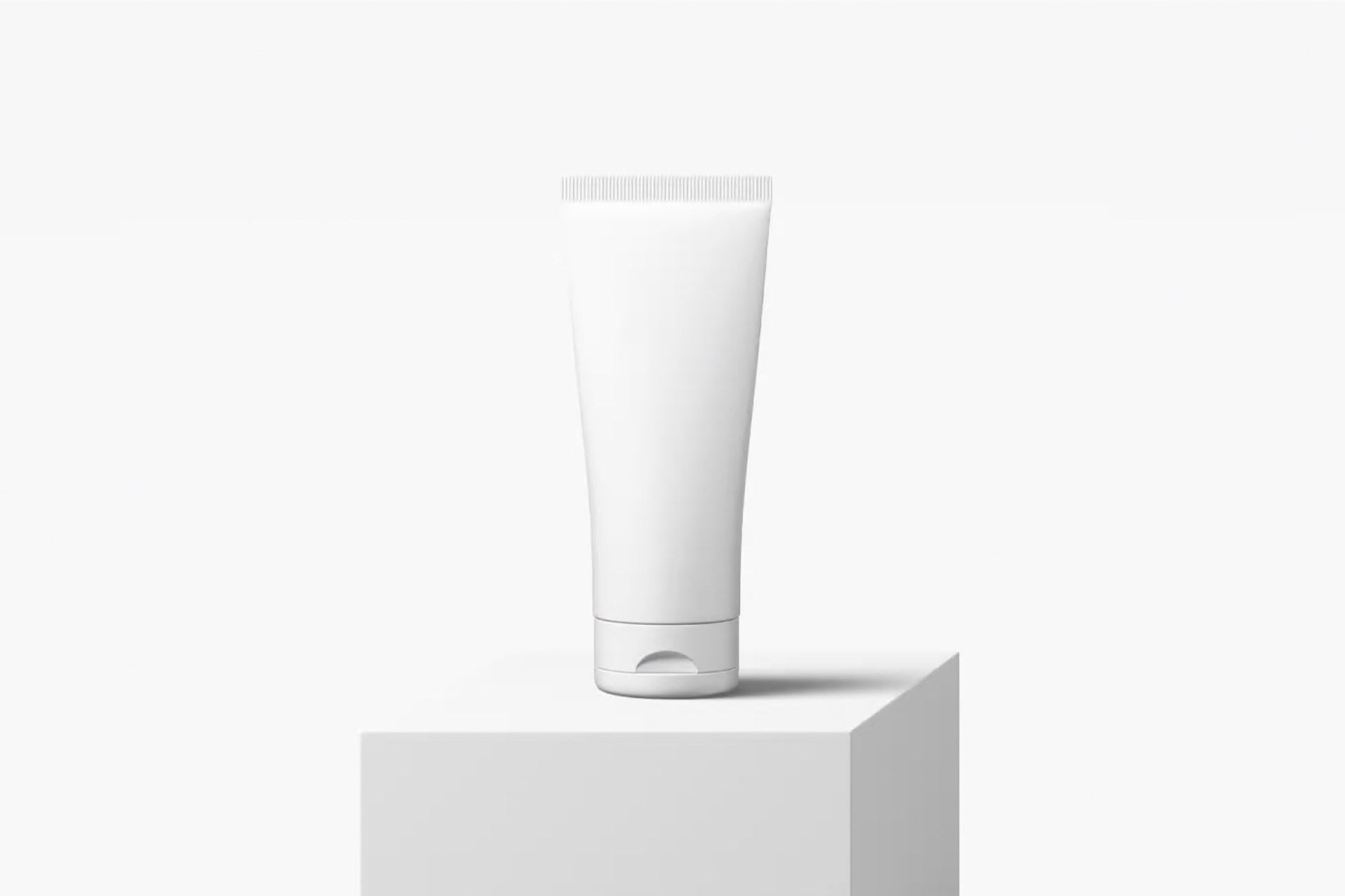 alpenhydra-innovatives-verpackungsdesign-hautpflege-model